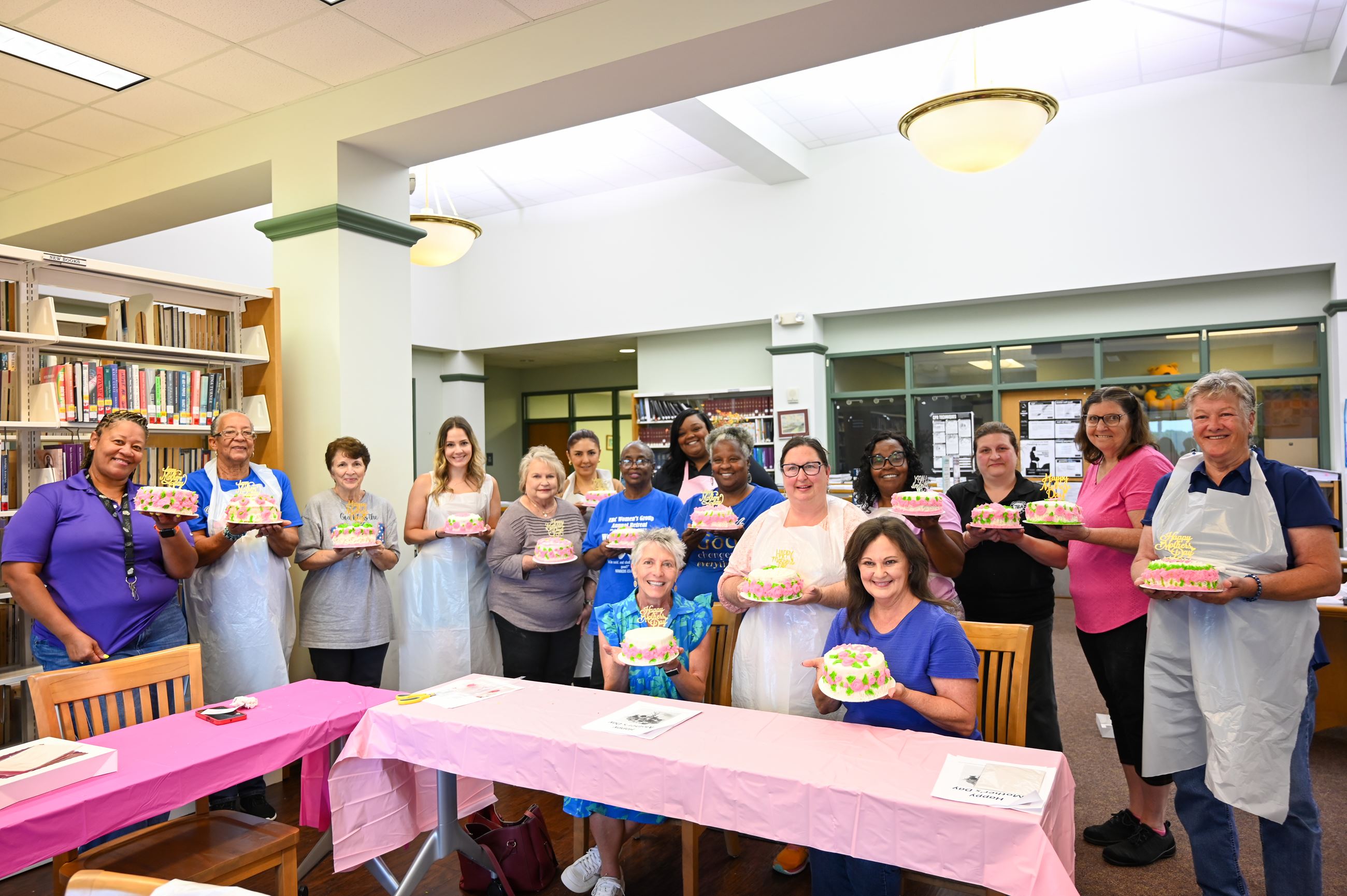 West Bank Library Cake Class